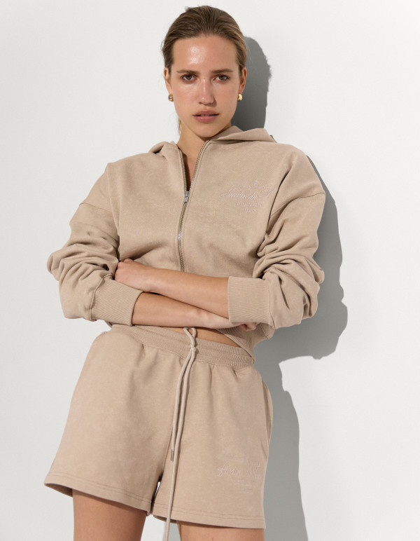 ШОРТИ JARDIN DU VILLAGE / Washed Sand