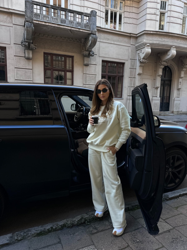 КОСТЮМ УТЕПЛЕНИЙ ROYAL CLUB Milk