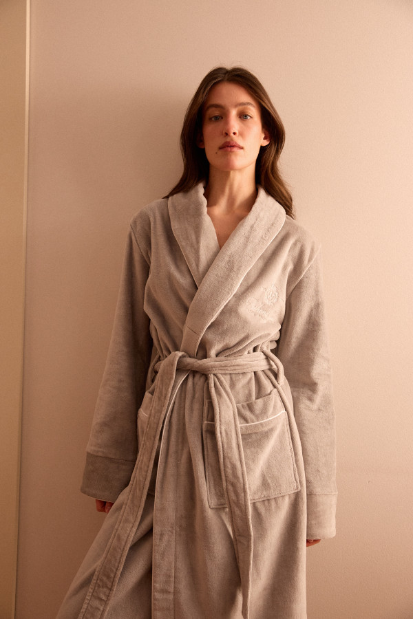 ХАЛАТ WEEKEND CLUB Grey