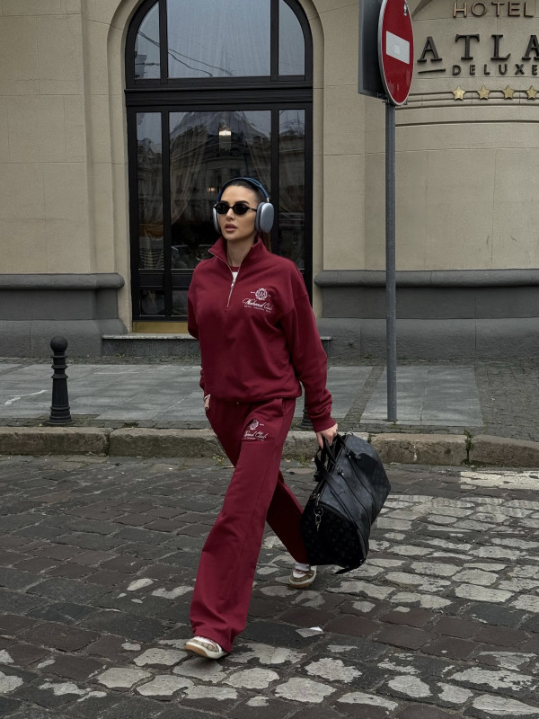 УТЕПЛЕНИЙ КОСТЮМ WEEKEND CLUB Bordeaux