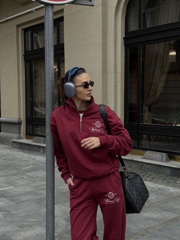 УТЕПЛЕНИЙ КОСТЮМ WEEKEND CLUB Bordeaux