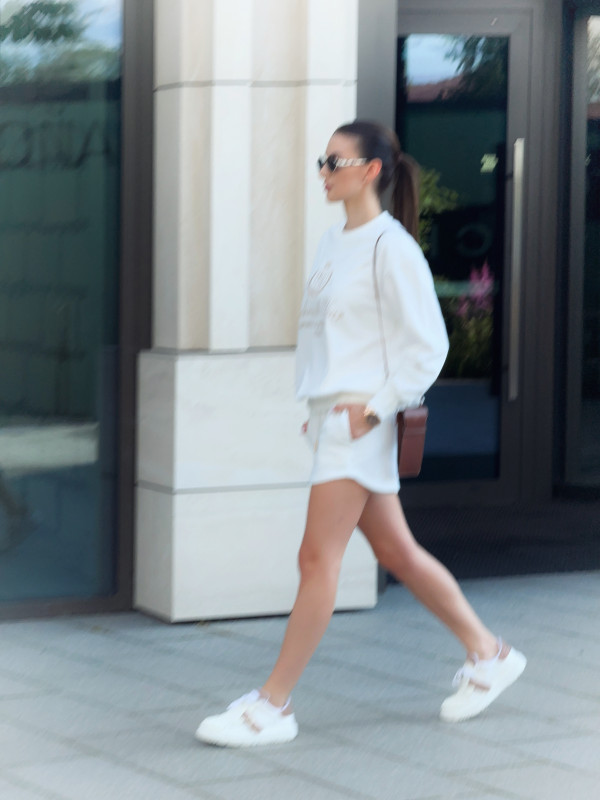 ШОРТИ WEEKEND WEAR Milk